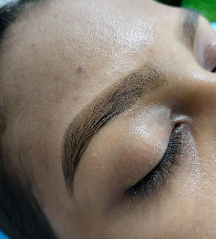 Diseño de Cejas